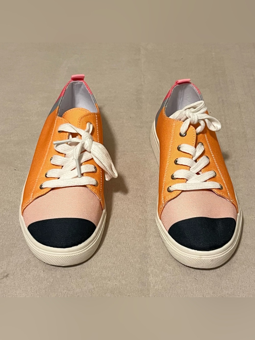 Girls Pencil Inspired Custom Sneakers | Little Girls Size 2 New - Picture 9 of 16